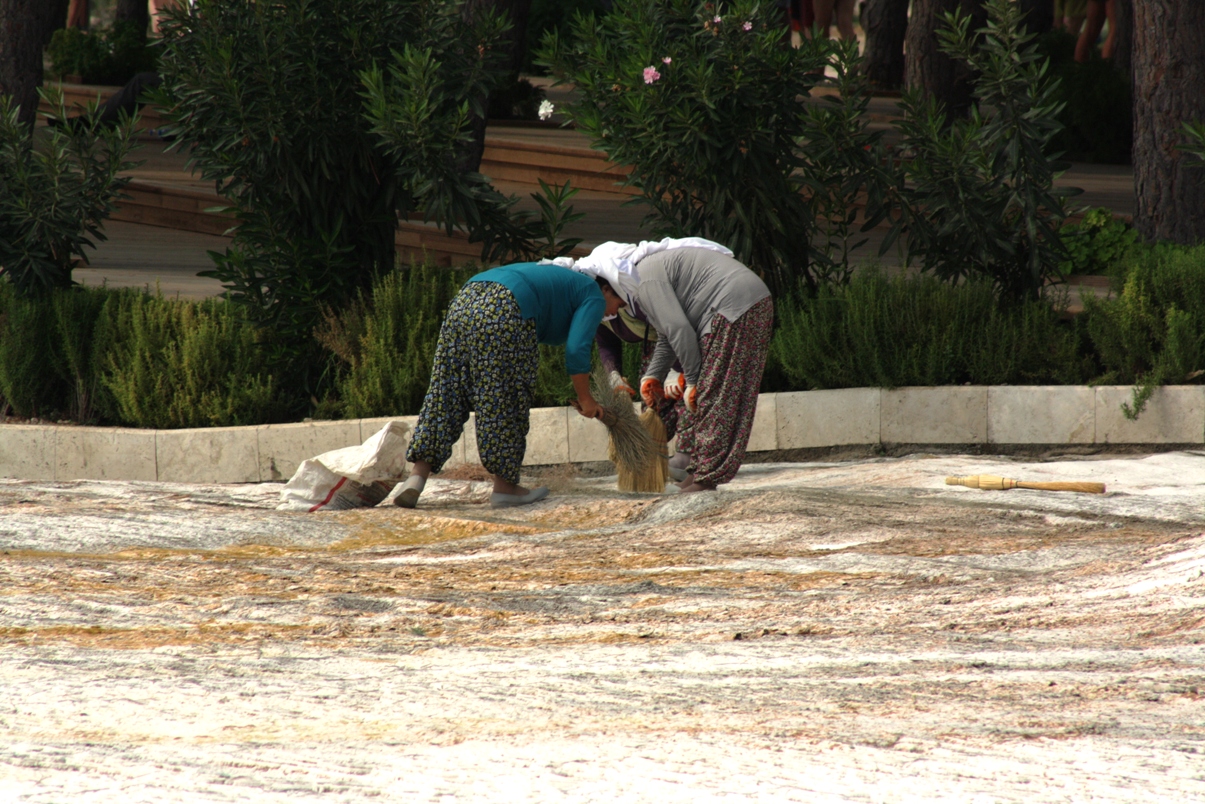 Sweepers, travertine terraces, Pammukale